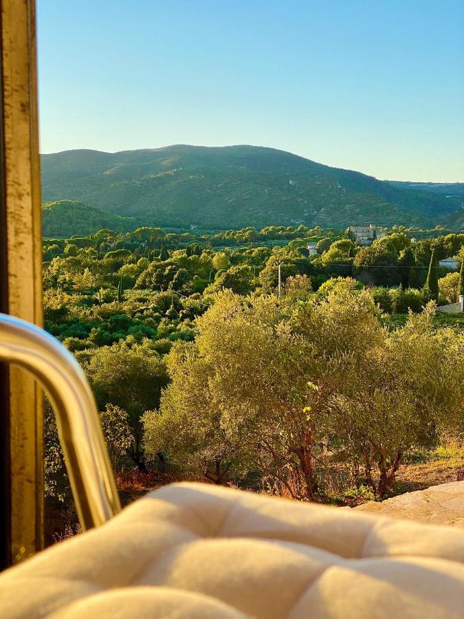 Chateau Les Gardis Lourmarin Exterior foto
